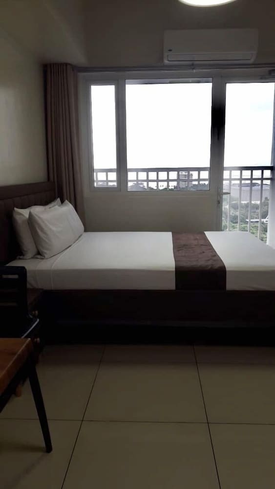 Studio with Ocean View at The Breeze Residences