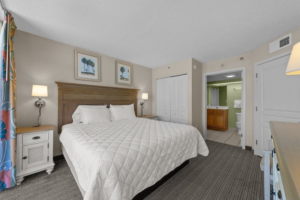 Compass Cove 1018 3 Bedroom Condo