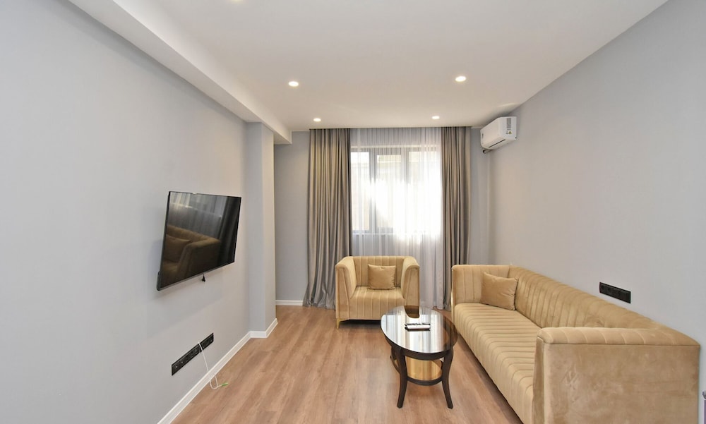 apartment on Zavaryan street