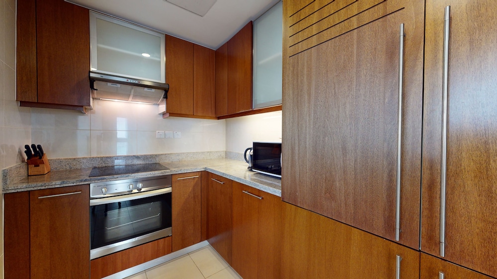 Lux BnB 3BDR Burj Khalifa & Pool Views