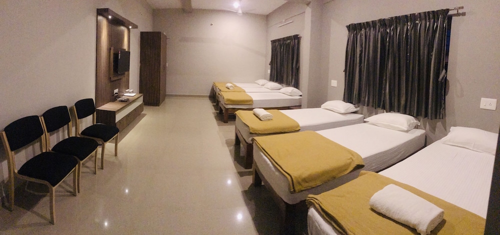 Sharada Residency - Hostel view 2
