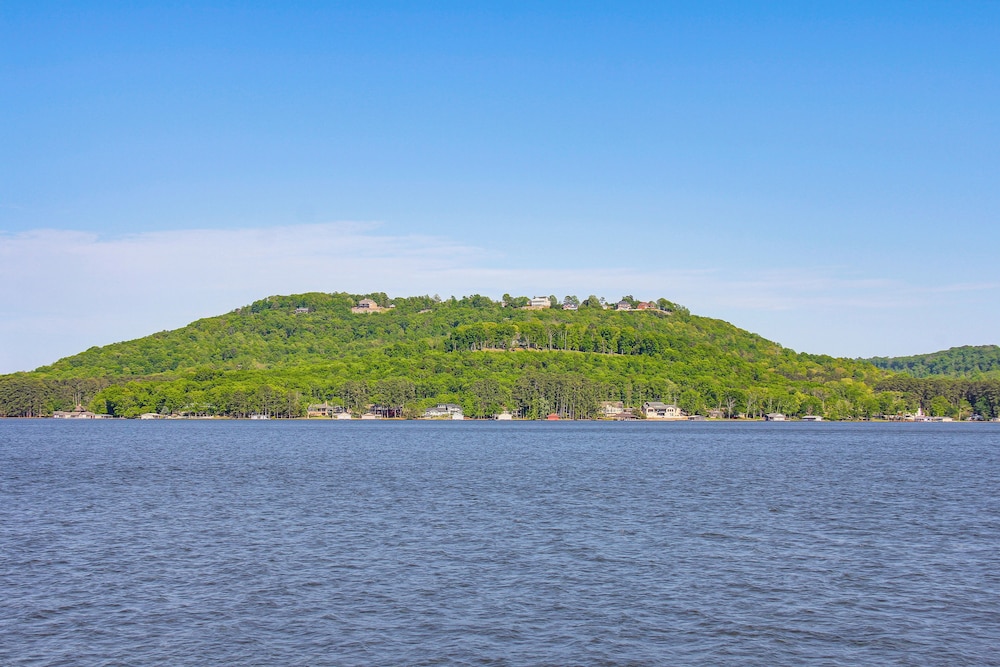 Bring Your Boat: Retreat Near Lake Guntersville