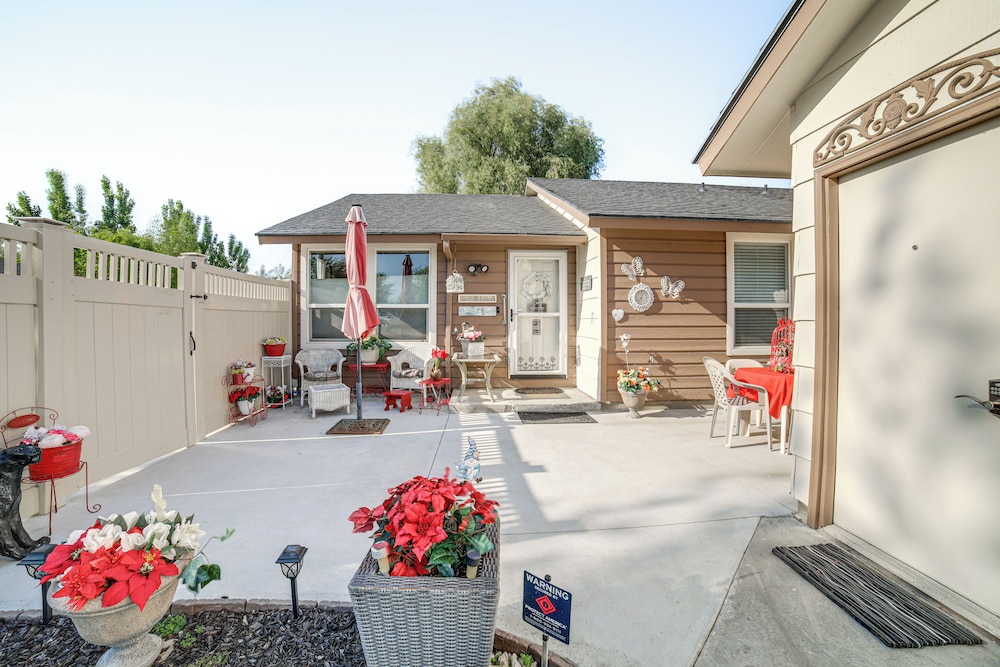 14 Mi to Meridian: Water-view Retreat w/ Patios!