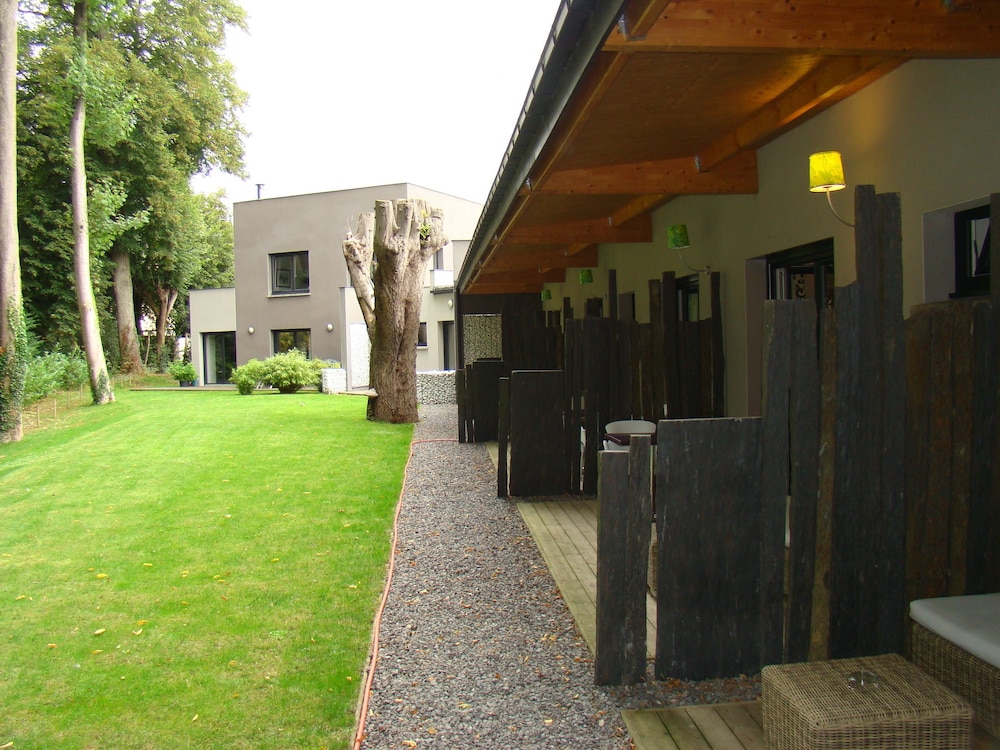 Le Parc Du Chateau