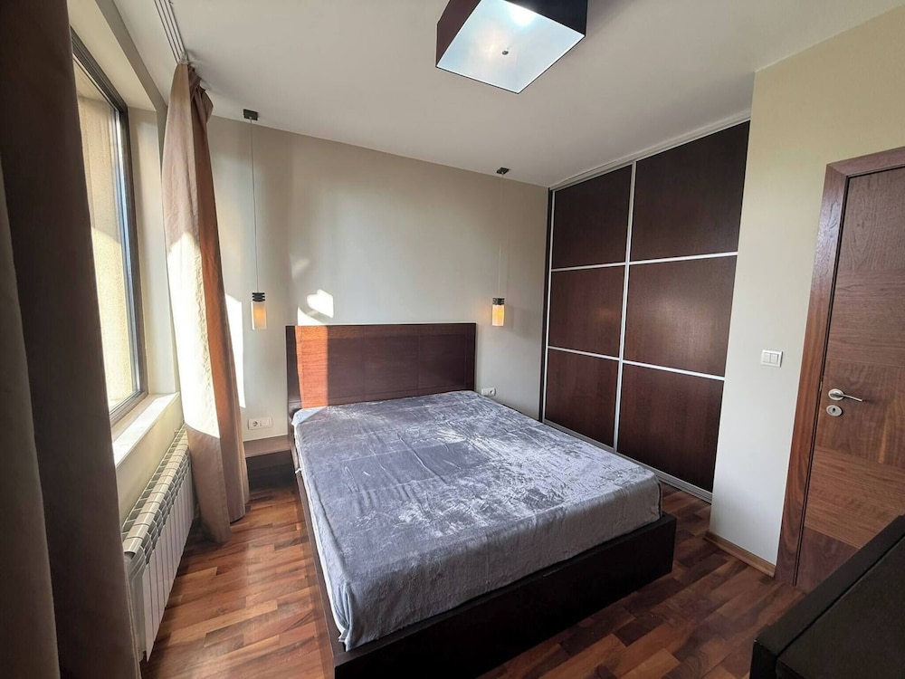 Yarema Forest House