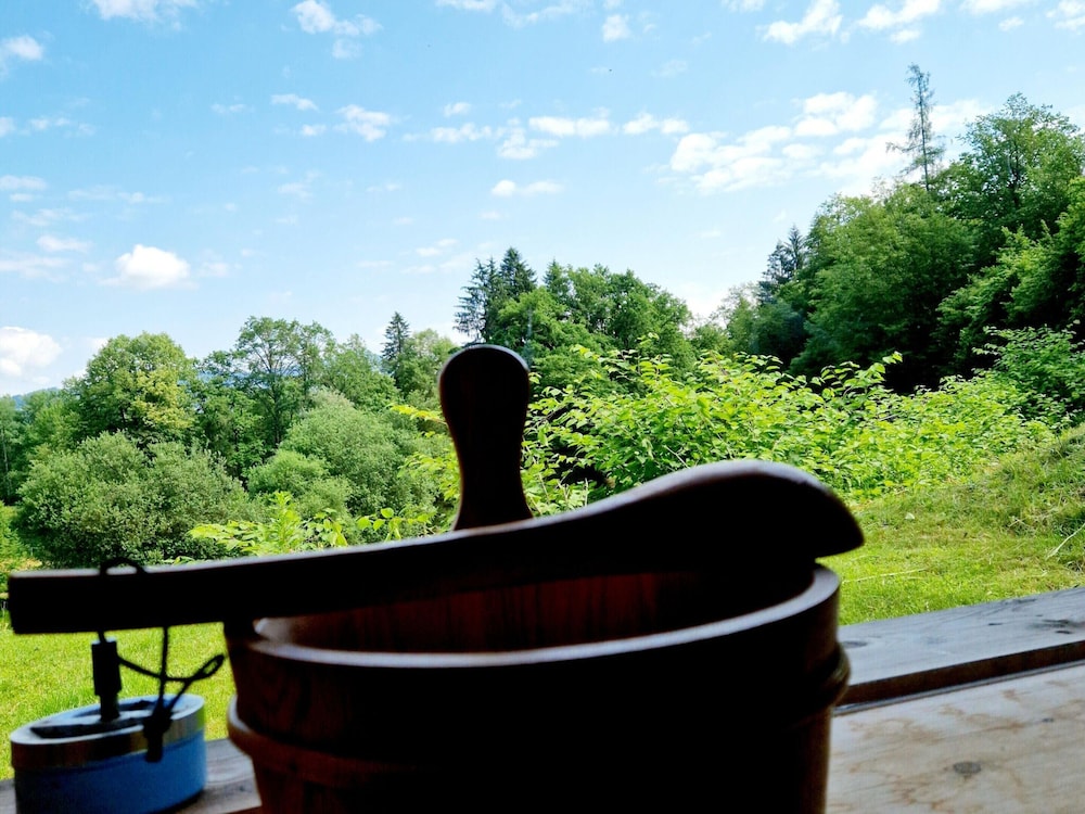 Nice Chalet in Klagenfurt With hot tub