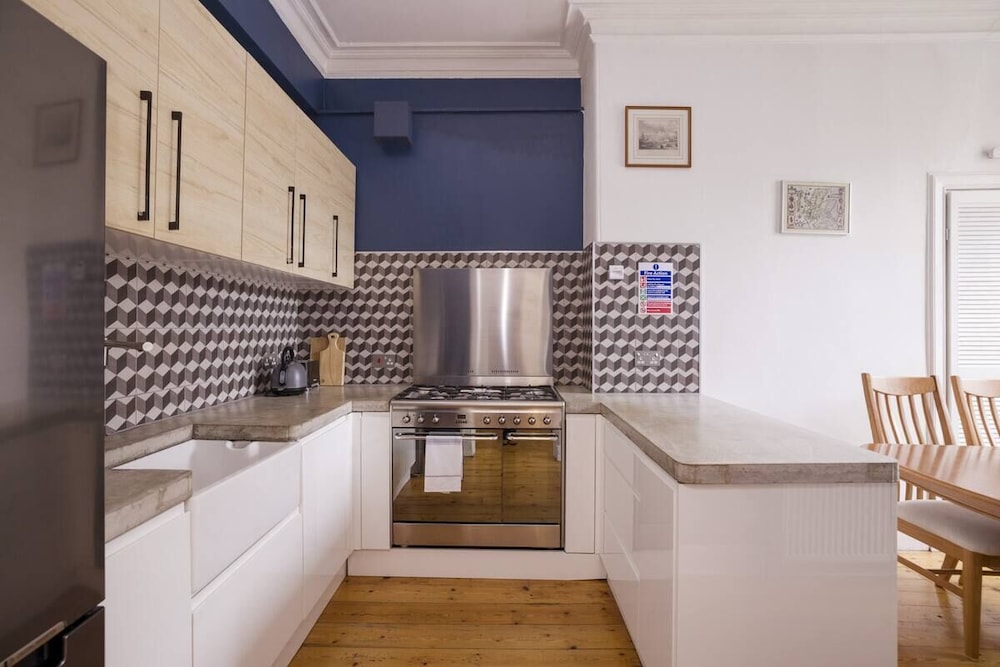 Splendid 2bed Apt near Haymarket