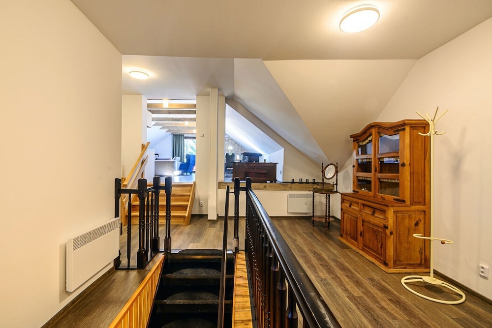 Villa Near Prkenny Dul With Sauna