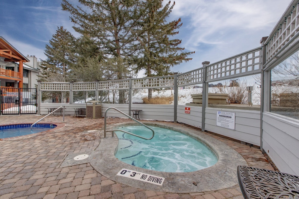 Park City Ski Resort - Snow Flower Vacation Homes