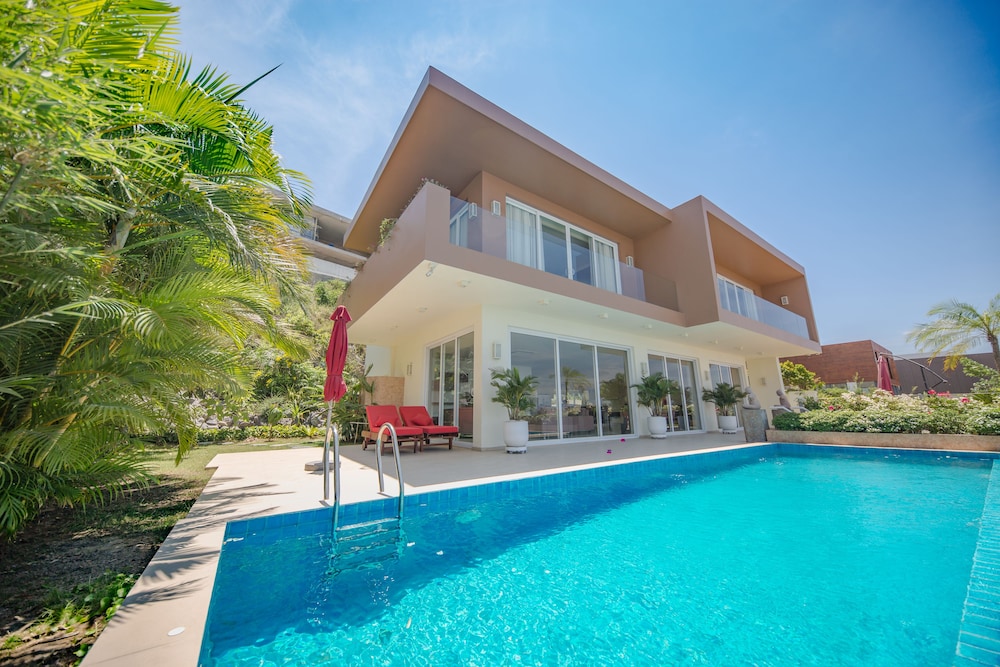 Acqua Villa Nha Trang