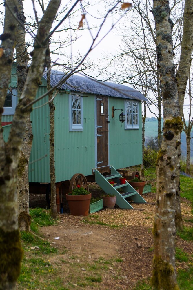 Llethrau Farm