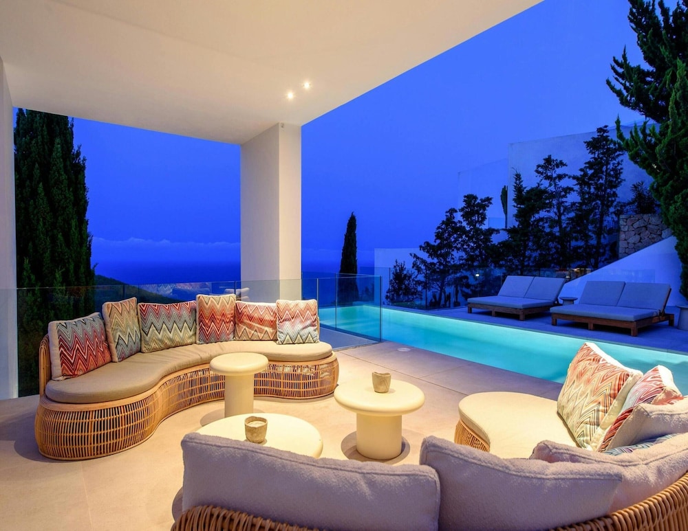 Modern Villa in Santa Eulalia