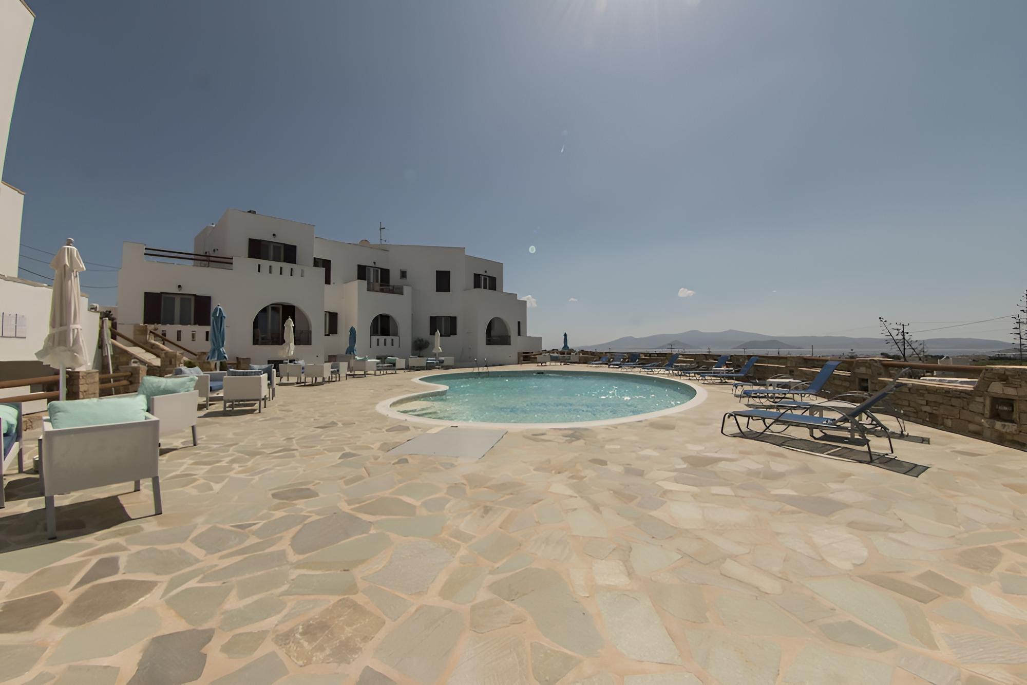 Naxos Mare Studios