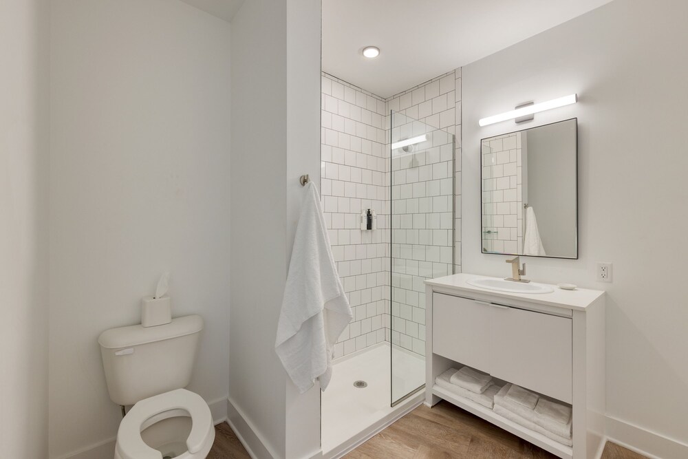 The Carter 501 by Avantstay Mins to Downtown