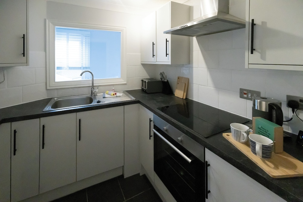 Boughton House Apartments by Guestz