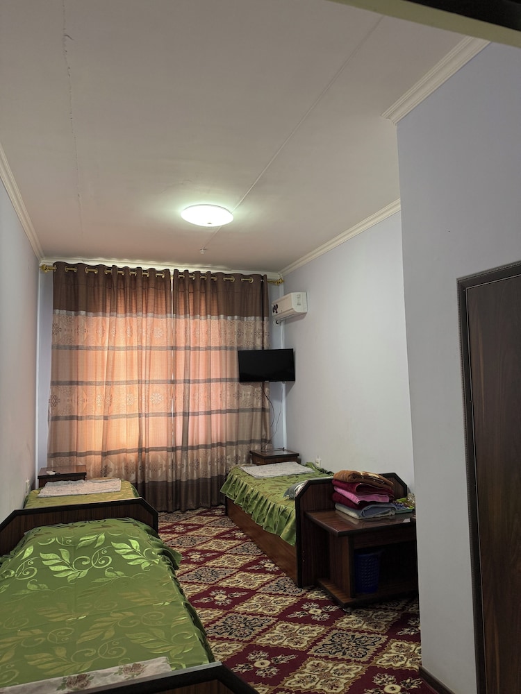 Mamnun Hotel