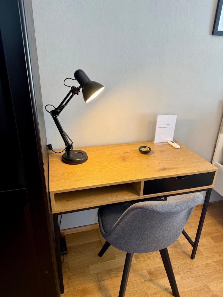 Cozy Apartment Salzburg, 50 m2, With Garden, Terrace, own Entrance, Free Parking