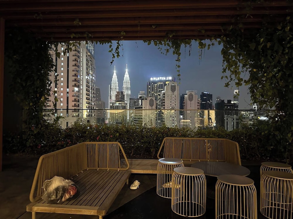 Majestic Residence KLCC By Flixhome