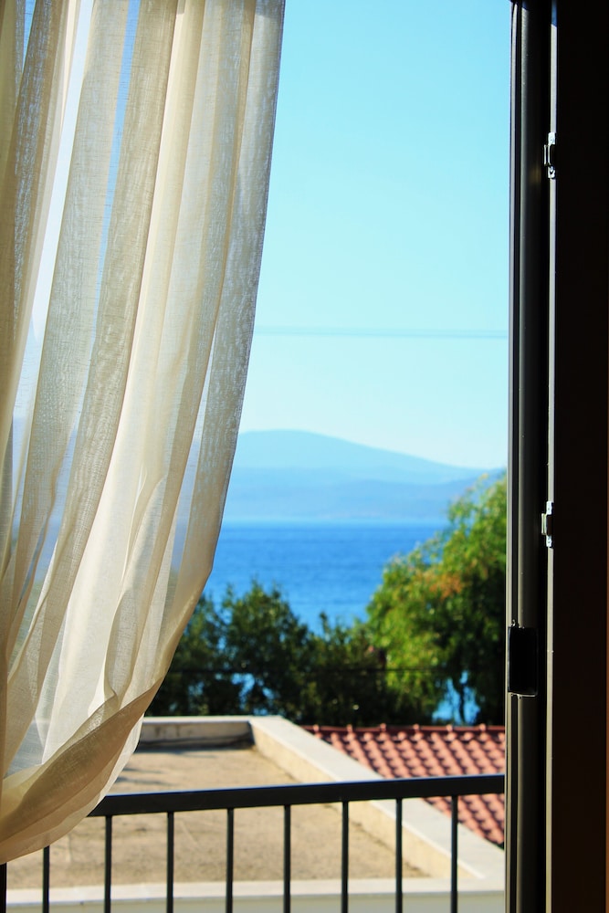 Akkum Beach Otel view 2