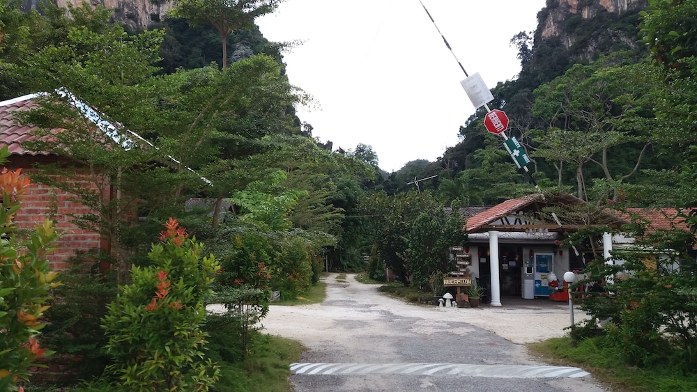 EFM Guest House