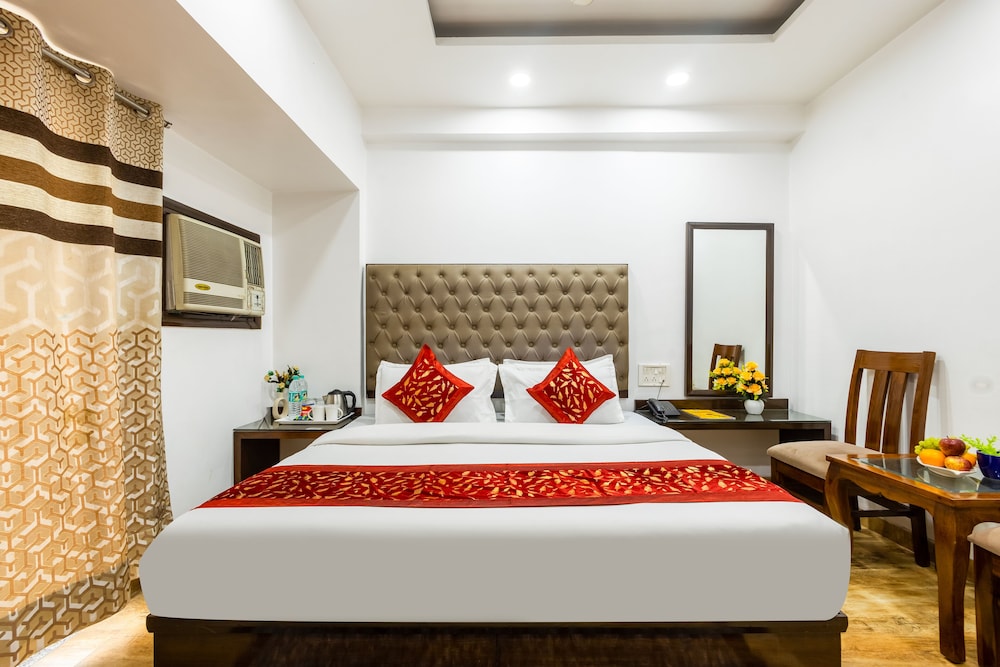 Hotel Kabeer New Delhi Railway Station