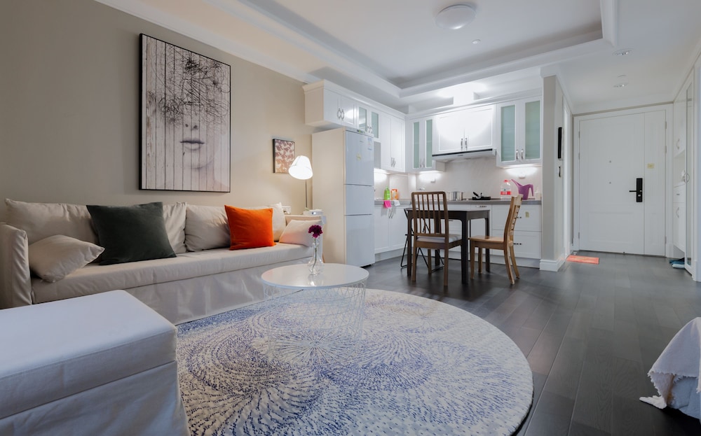Shanghai Xinchuan Boutique Apartment