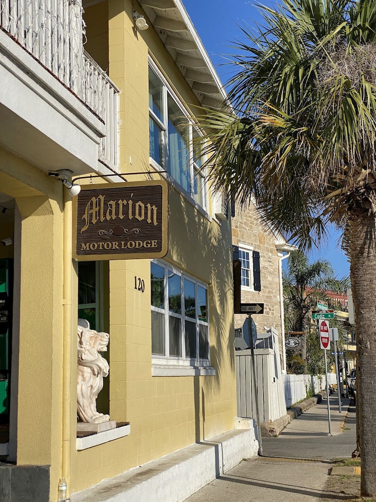 Marion Motor Lodge