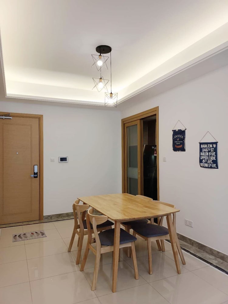 R&F TrexHomestay