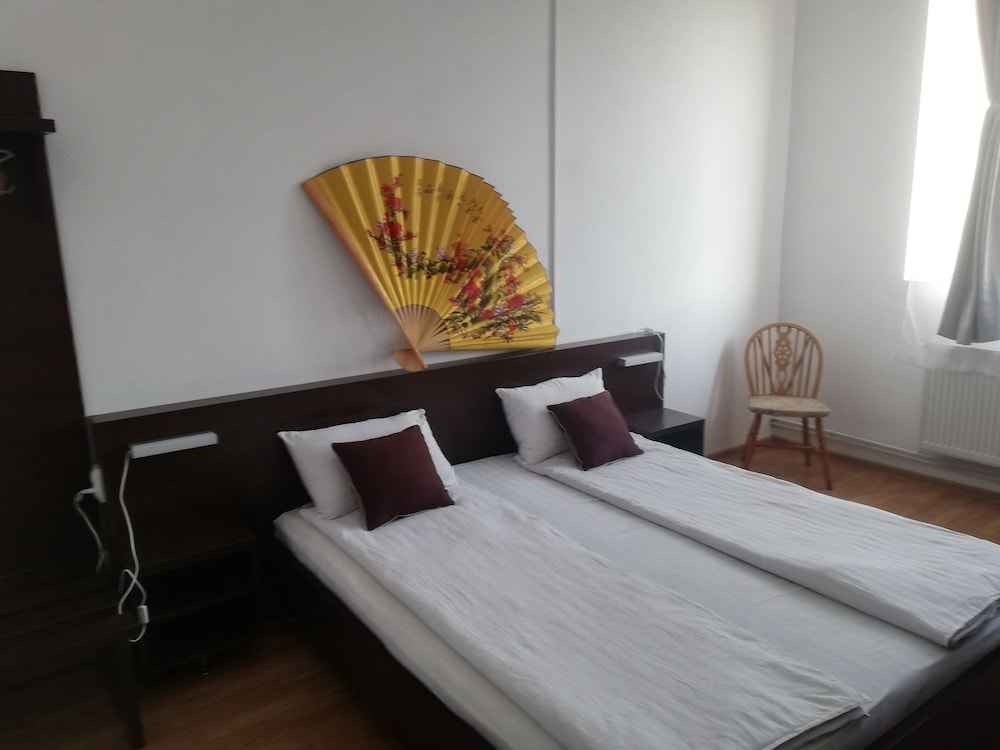 Hostel Valcea view 5