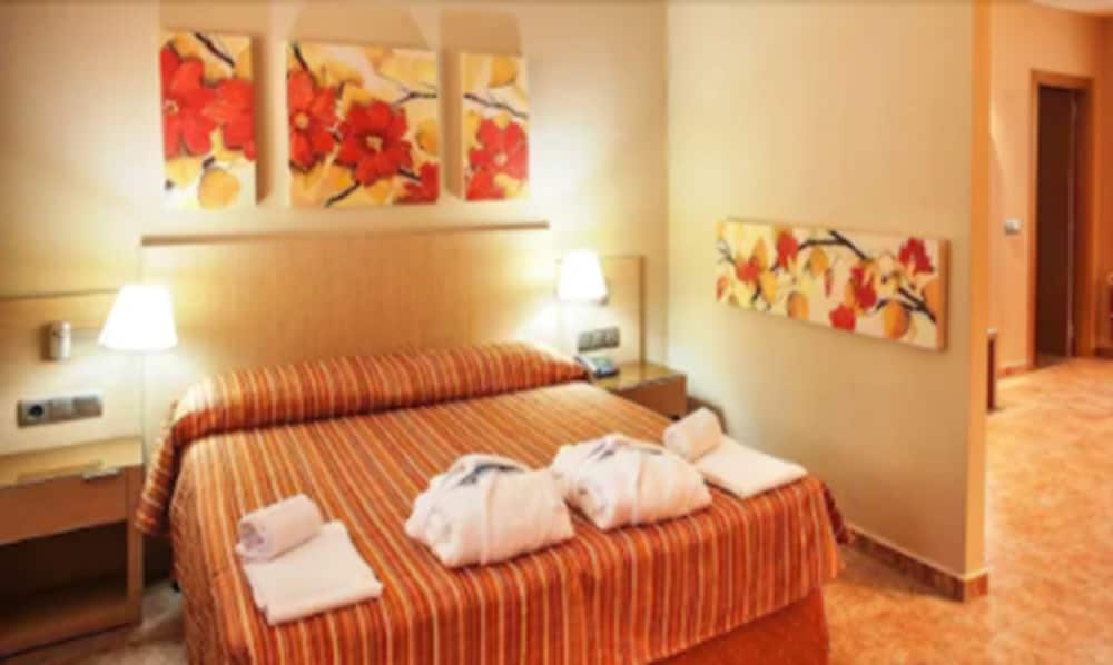 Confluent Health Resort - Property Image 22