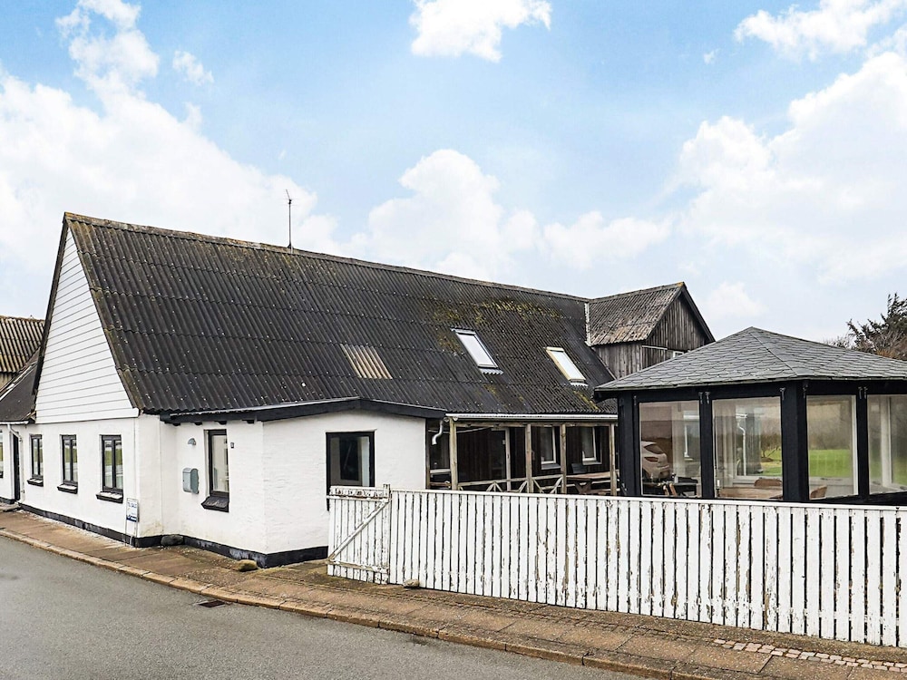 16 Person Holiday Home in Vestervig