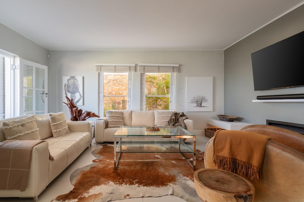 Incredible 6bed w Pool in Camps Bay Villa Galazzio