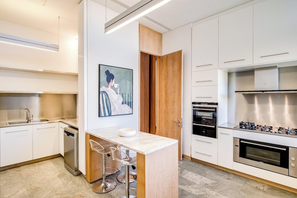 Opulent Spacious Fresnaye Sea View Leonotis Villa