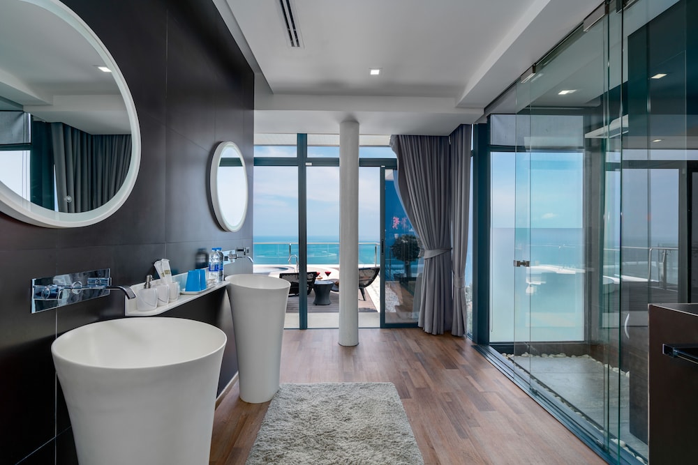 Villa Seawadee