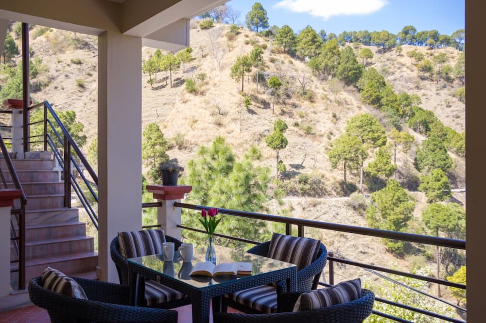GhumoG Stay's KASAULI