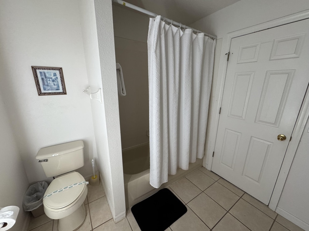 Luxury Vacation Home in Kissimmee, Perfect for Families and Golfers