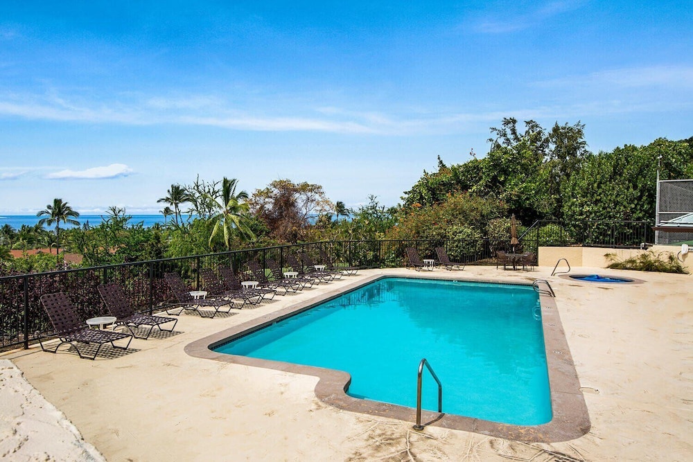 Top Floor With Loft - Ocean and Golf Course Views - AC - Vrkcv