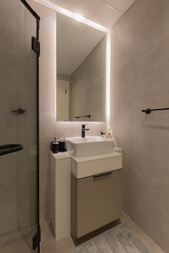 Fresh And Quiet 1BR at Noor 4 Tower