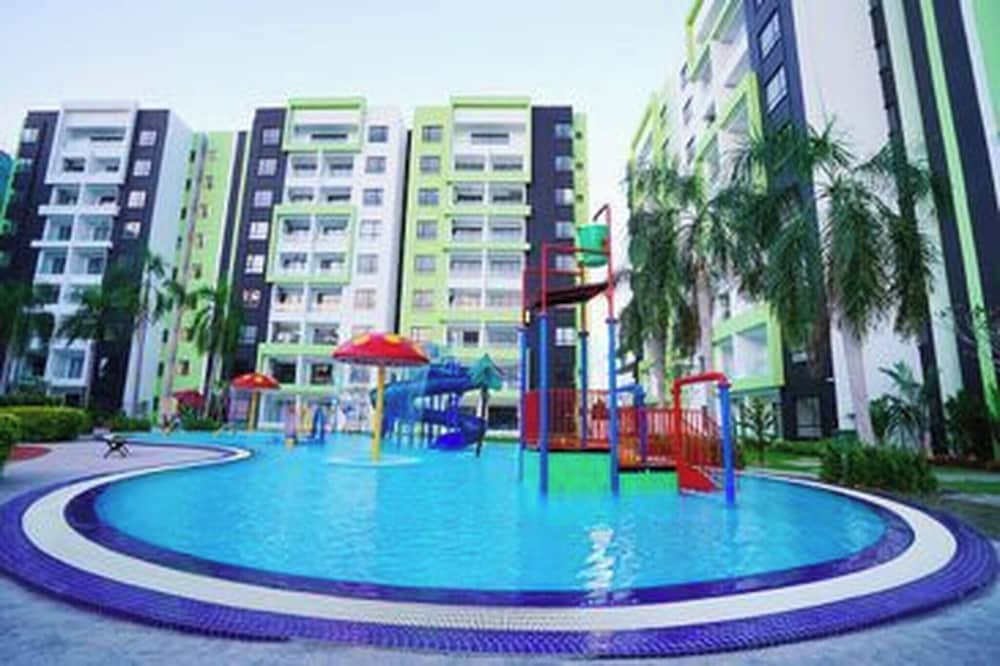 Ipoh Manhattan Free Waterpark 3BR 8pax Family Suite Mha308 by City Home Empire