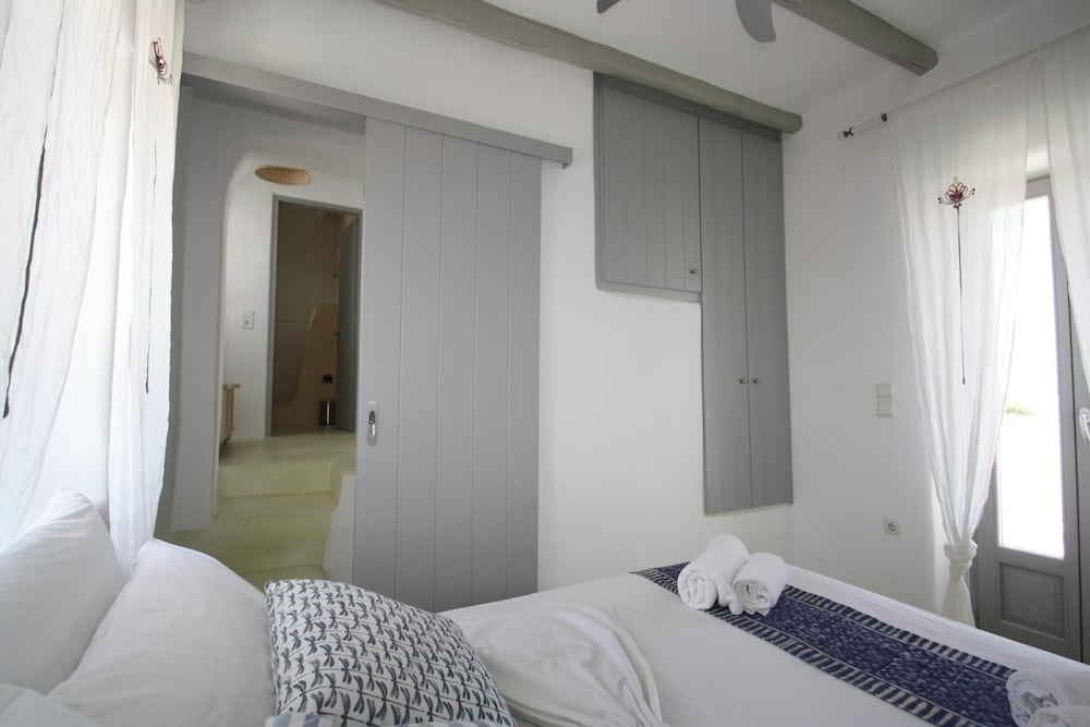 Apleton Villas Paros