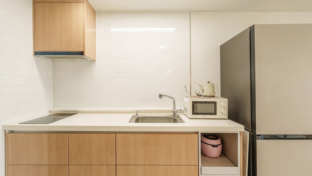 Gyeongju Rose Breeze Pool Villa Pension