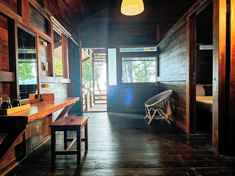 ANDAU DIVE RESORT - RAJA AMPAT