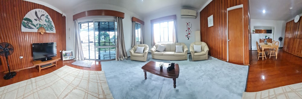 Axis Apartments