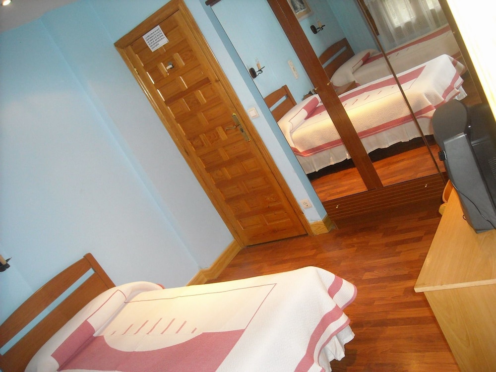 Hostal Paratene view 4