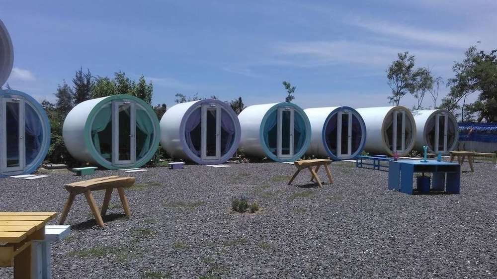 Pipe House Hostel
