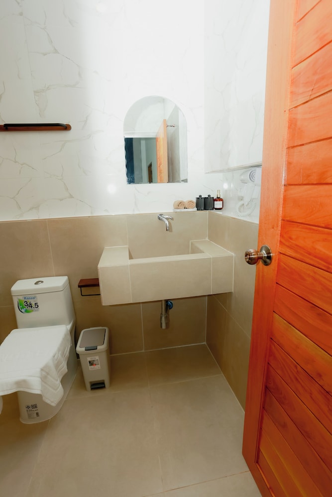 Rock & Lune Boutique Villas