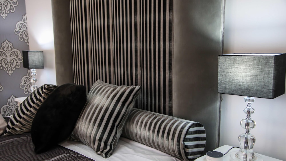 IPrime Suites