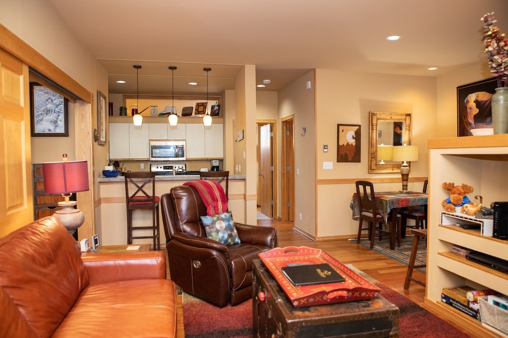 Flying Dutchman, Keystone Ski Resort Gulch & Soda Springs - Keystone Ski Resort CO Condos