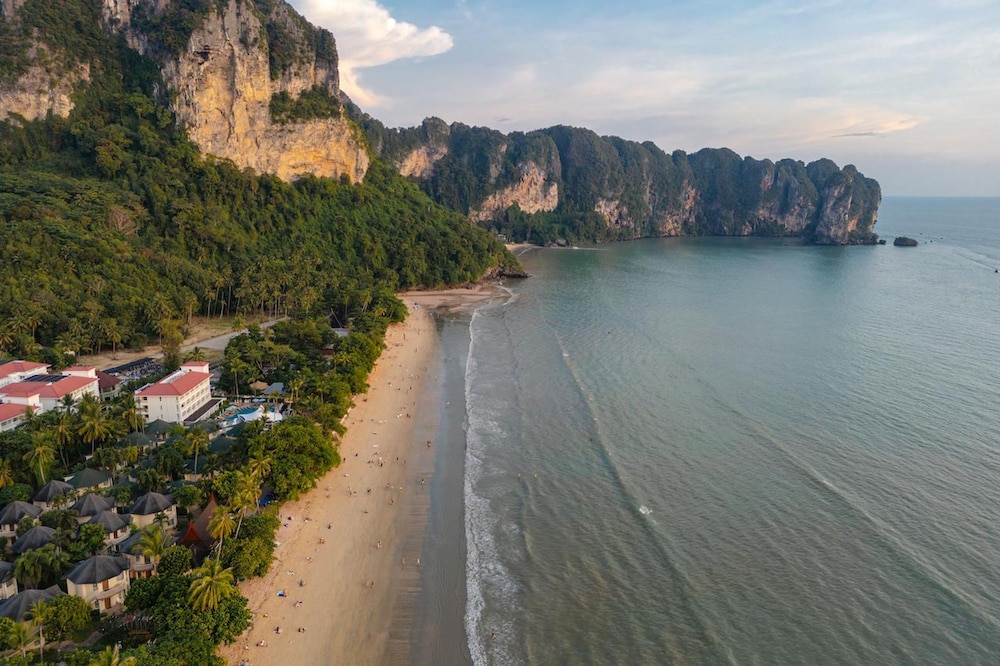 Pakbia Private Pool Villa In Ao Nang Krabi