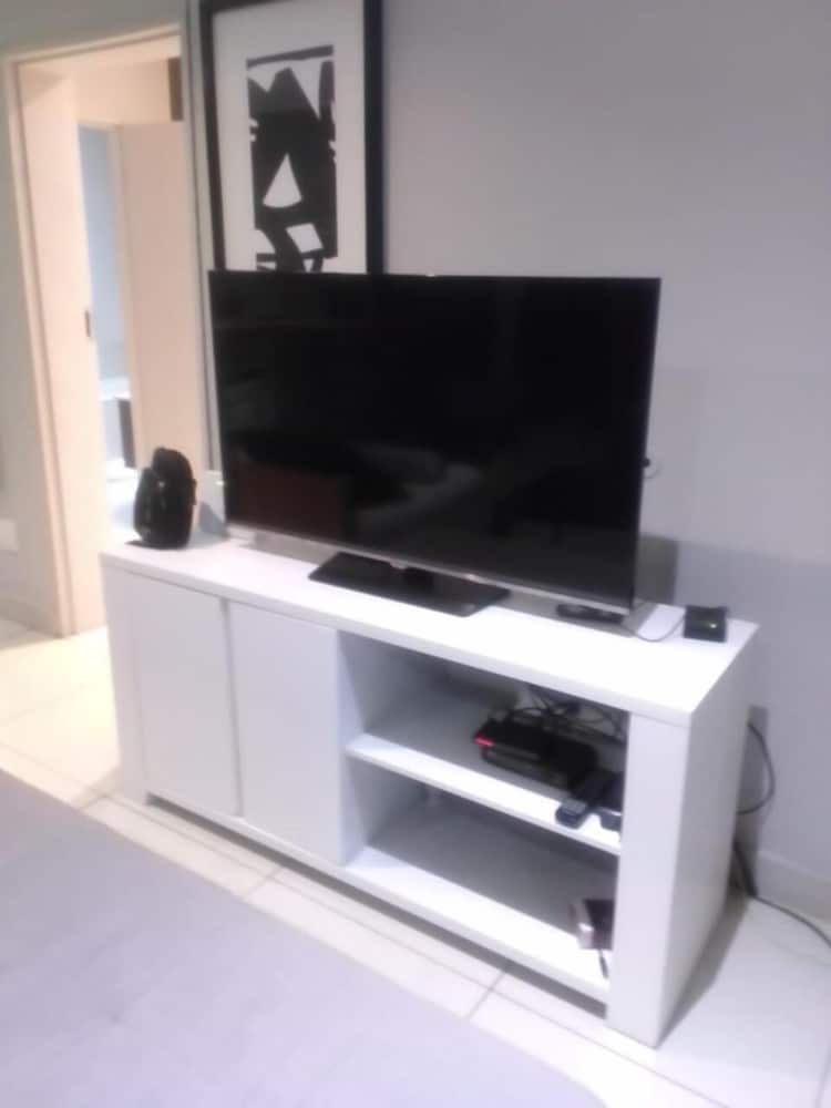 Luxury Apartment in Sandown